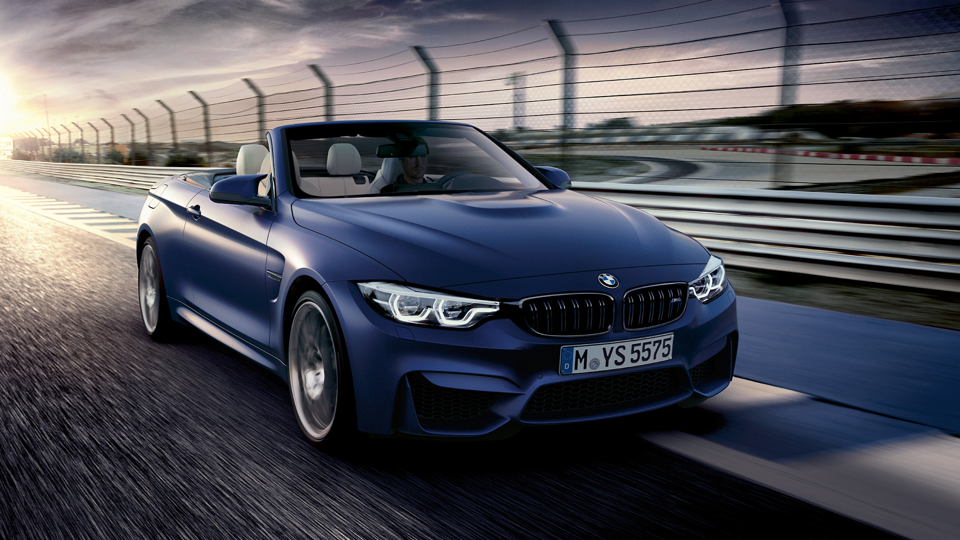 BMW M4 Cabrio, pacchetto M Competition BMW M4 Cabrio, pacchetto M Competition, dinamica di guida