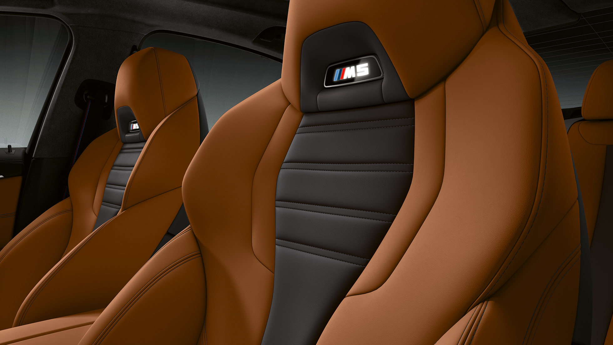 BMW interni. BMW M5 interni, sedili.