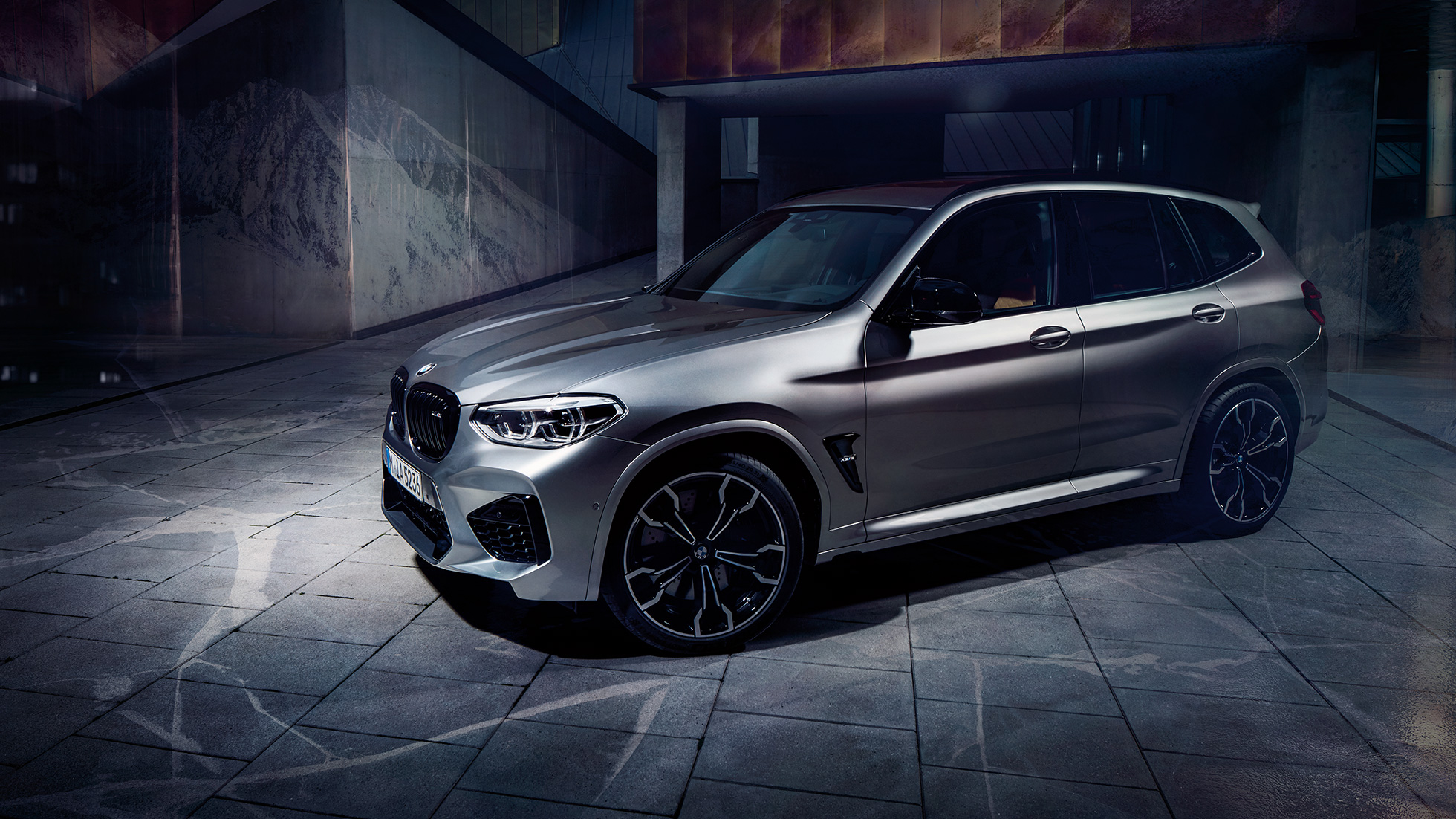 Nuova BMW X3 M Competition, vista laterale. F97 Nuova BMW X3 M Competition in Donington Grey metallizzato, esterni, vista laterale. F97
