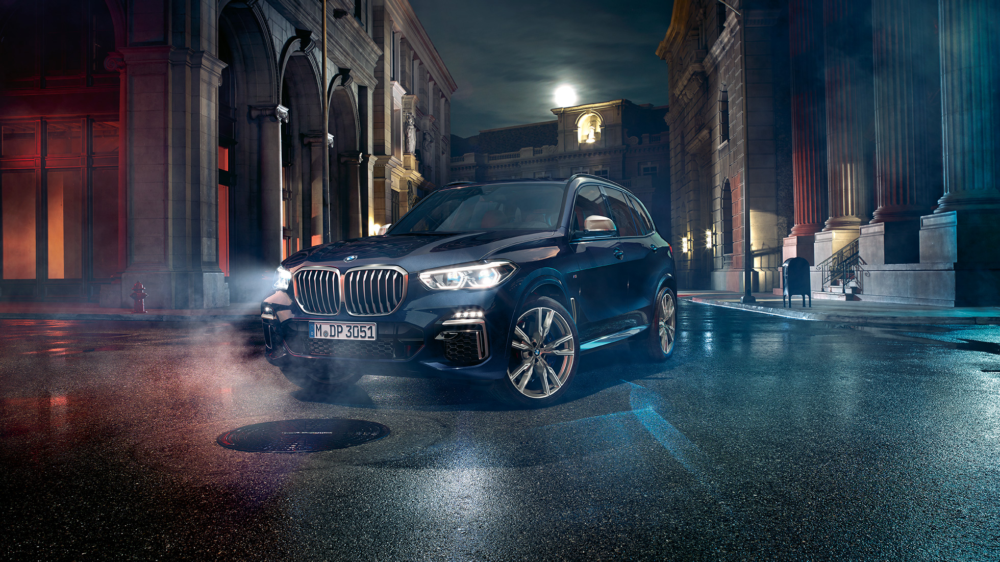 Proiettori anteriori della BMW X5 M50i G05 Proiettori anteriori con luce laser X BMW X5 M50i G05 Carbon Black metallizzato vista anteriore a tre quarti
