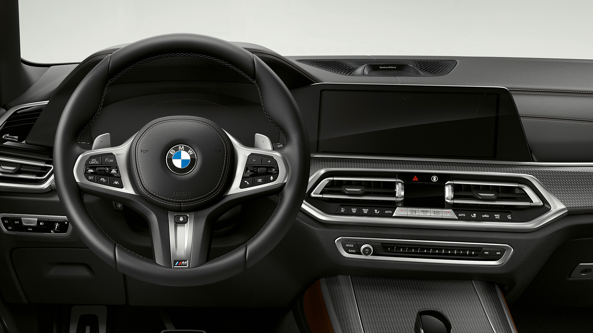 Volante in pelle M della BMW X5 M50i G05 Volante in pelle M BMW X5 M50i G05 Cockpit