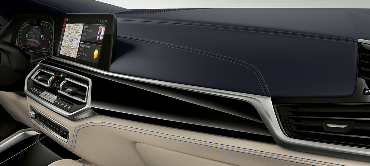 BMW X6 M SUV Individual F96 2020 Abitacolo BMW X6 M SUV F96 2020 Abitacolo modanatura interna in Piano Black