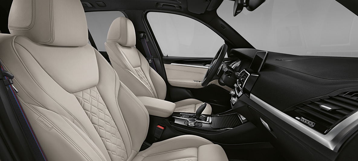 BMW X3, allestimento in pelle Merino estesa BMW Individual in Ivory White G01 BMW X3, allestimento in pelle Merino estesa BMW Individual in Ivory White G01