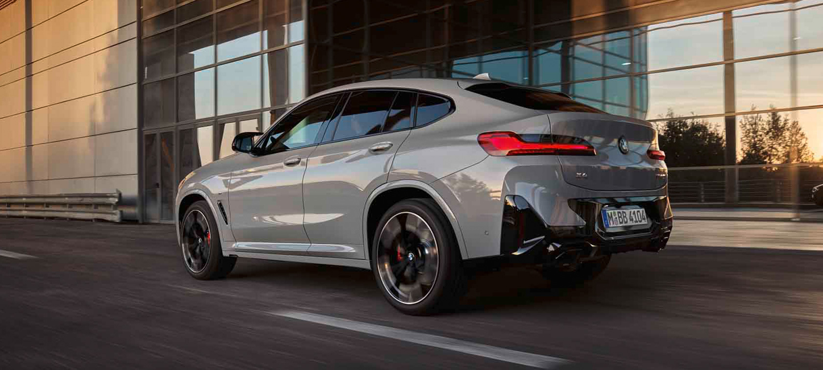 BMW X4 Motori e dati tecnici BMW.it