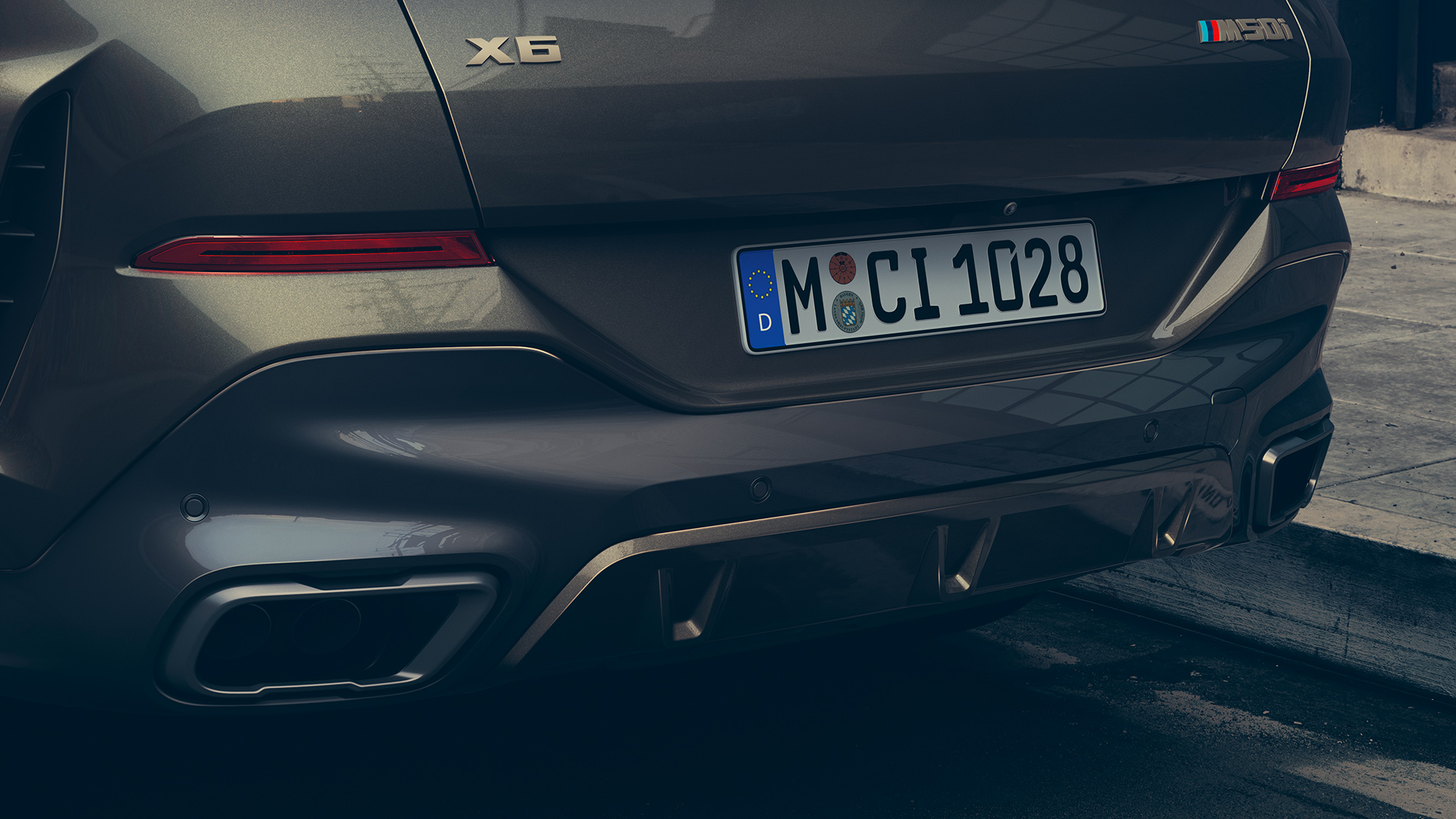 Nuova BMW X6 in versione M Sport G06. Close-up della Nuova BMW X6 in versione M Sport G06.