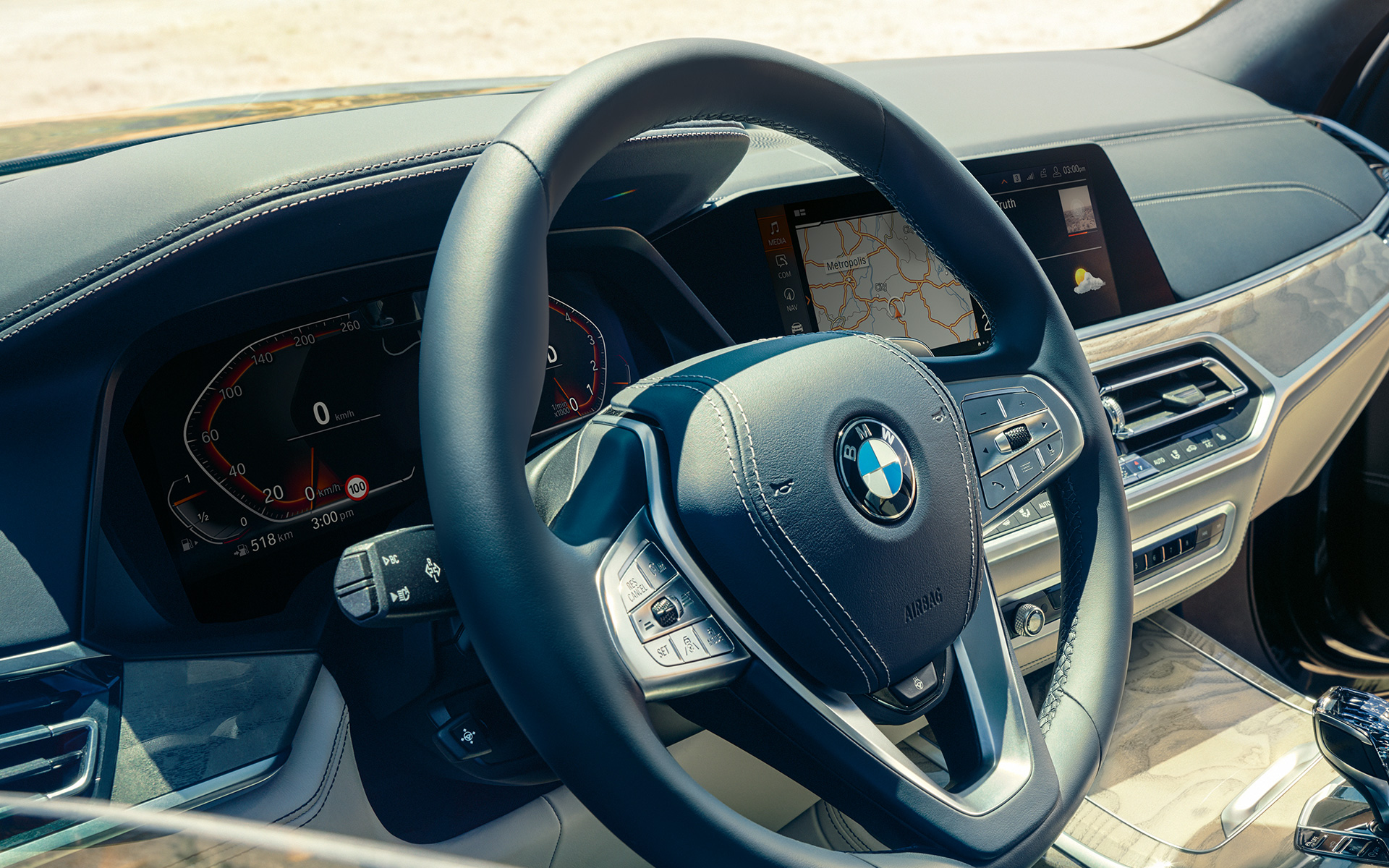 Cockpit della BMW X7 G07 2019 Interni Cockpit della BMW X7 G07 2019 Interni