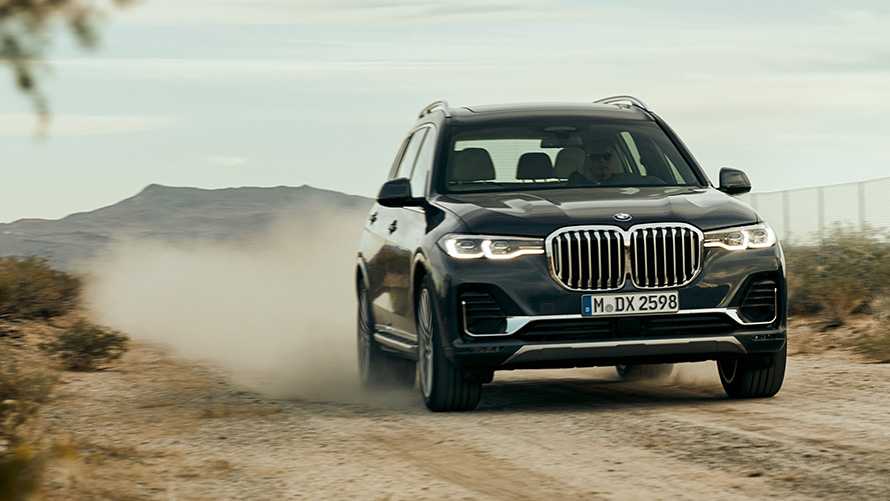 Comfort di guida della BMW X7 G07 2019 Primo piano Comfort di guida della BMW X7 G07 2019 Primo piano