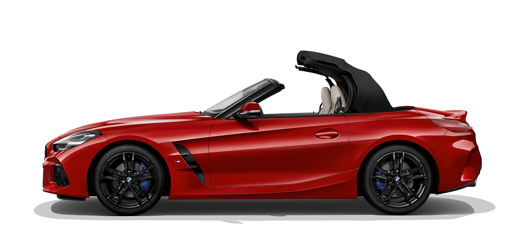 Inquadratura laterale della BMW Z4 Roadster Inquadratura laterale della BMW Z4 Roadster, tetto che si apre