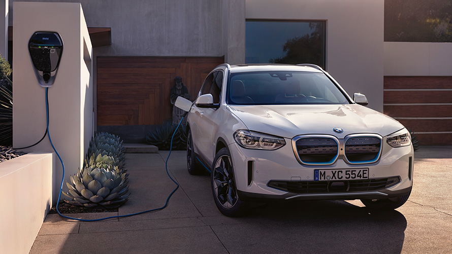Calandra a doppio rene con Active Air Stream BMW EfficientDynamics Calandra a doppio rene con Active Air Stream