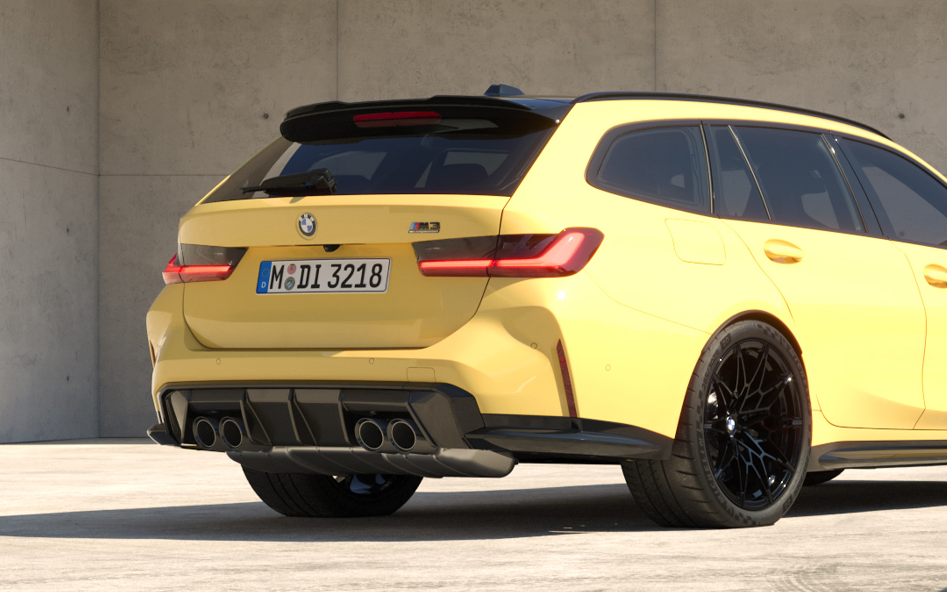 BMW M8 Competition Coupé F92 2019 Speed Yellow BMW Individual Vista laterale a tre quarti BMW M8 Competition Coupé F92 2019 Speed Yellow BMW Individual Vista laterale a tre quarti da ferma
