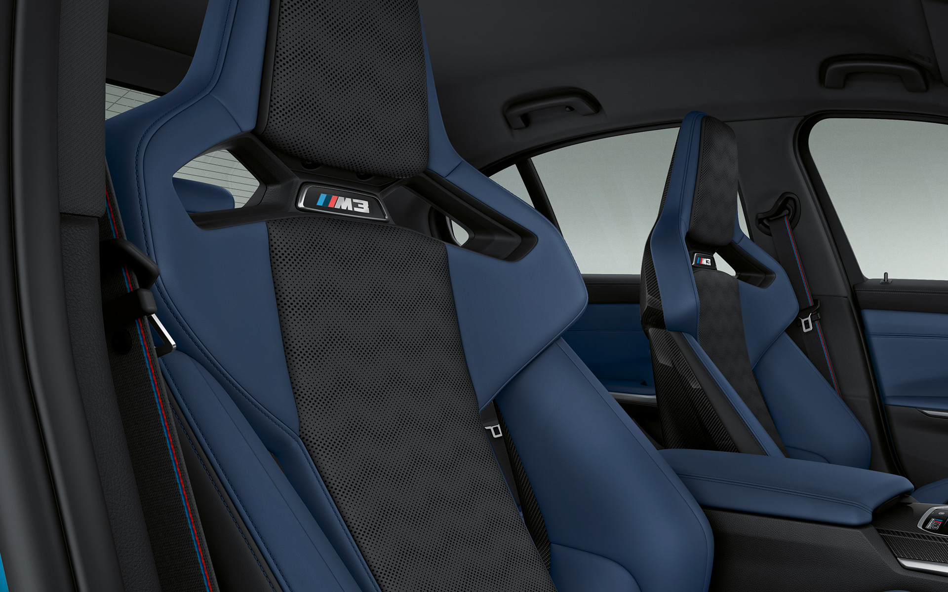 Rivestimenti interni in pelle Merino full BMW Individual a grana fine Fjord Blue/Black Rivestimenti interni in pelle Merino full BMW Individual a grana fine Fjord Blue/Black