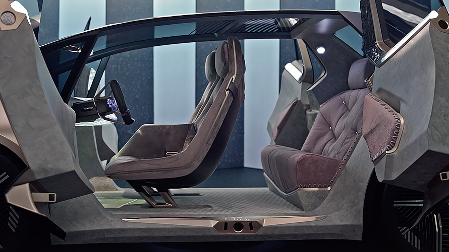 Video - Design degli interni - BMW i Vision Circular 2021 BMW i Vision Circular 2021 - Vettura futuristica - Design degli interni - Video