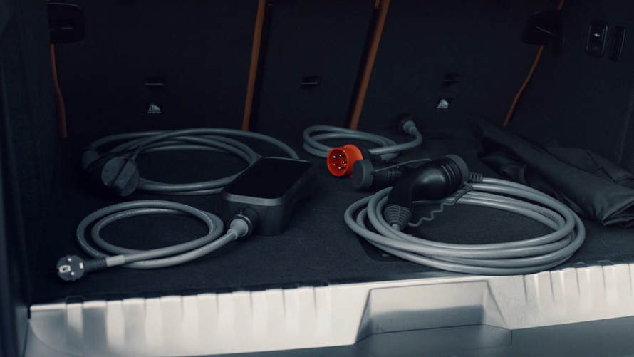 BMW ibride Plug-in BMW X3 xDrive30e Flexible Fast Charger cavo di ricarica Video BMW ibride Plug-in BMW X3 xDrive30e Flexible Fast Charger cavo di ricarica Video