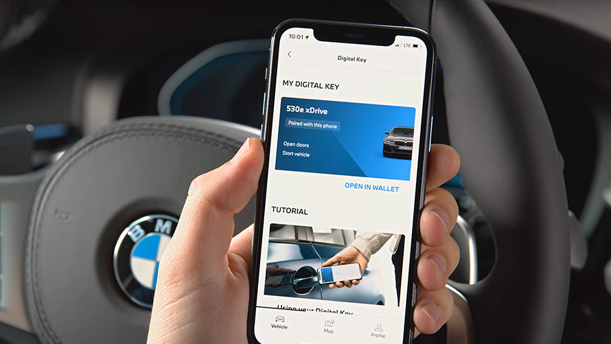 Funzioni e vantaggi di BMW Digital spiegati con un video Funzioni di BMW Digital Key e vantaggi spiegati con un video