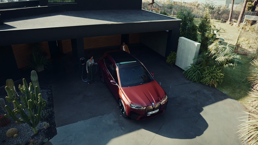 BMW iX i20 SUV elettrico Personal eSIM 5G Video BMW iX i20 SUV elettrico Personal eSIM 5G Video