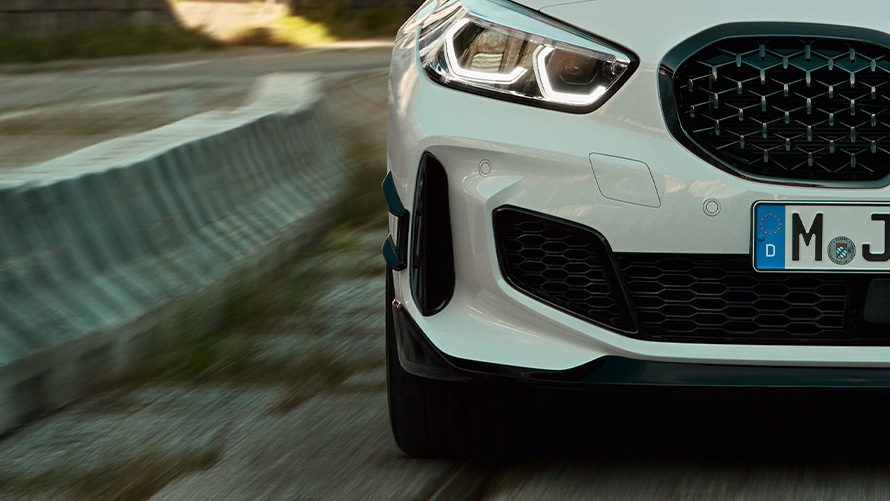 Spoiler frontale BMW M Performance nero Splitter frontale BMW M Performance nero Offerte BMW per l'estate