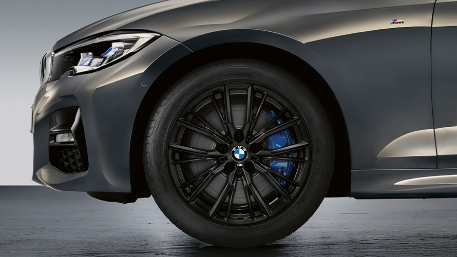 M Performance da 18", styling a doppi raggi nº 796 M Cerchio in lega leggera BMW M Performance da 18”, styling a doppi raggi nº 796 M