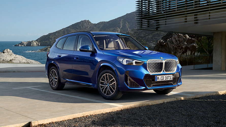 BMW iX1