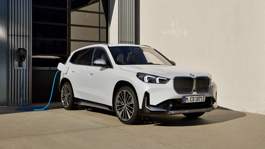 Scopri BMW iX1 eDRIVE20 xLine Special Edition con Premium Package - M.Car