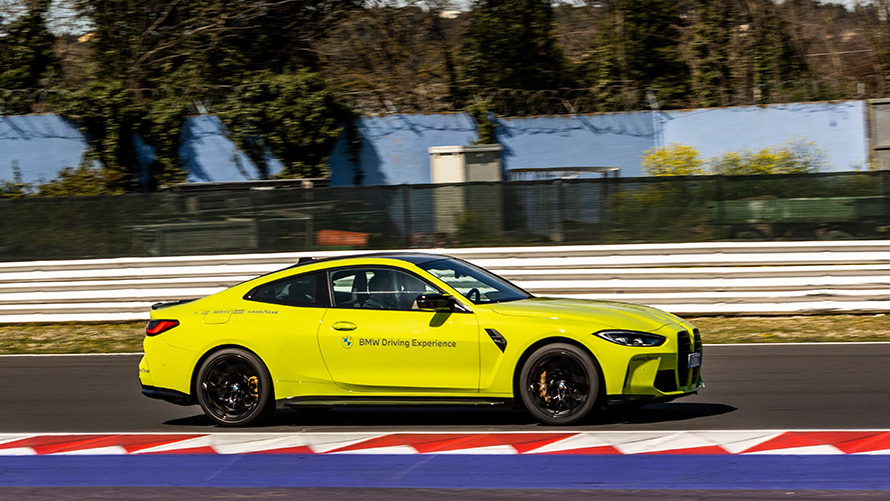 BMW M4
