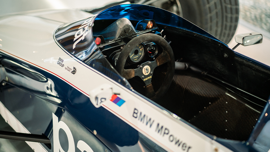 Nuova BMW XM 
