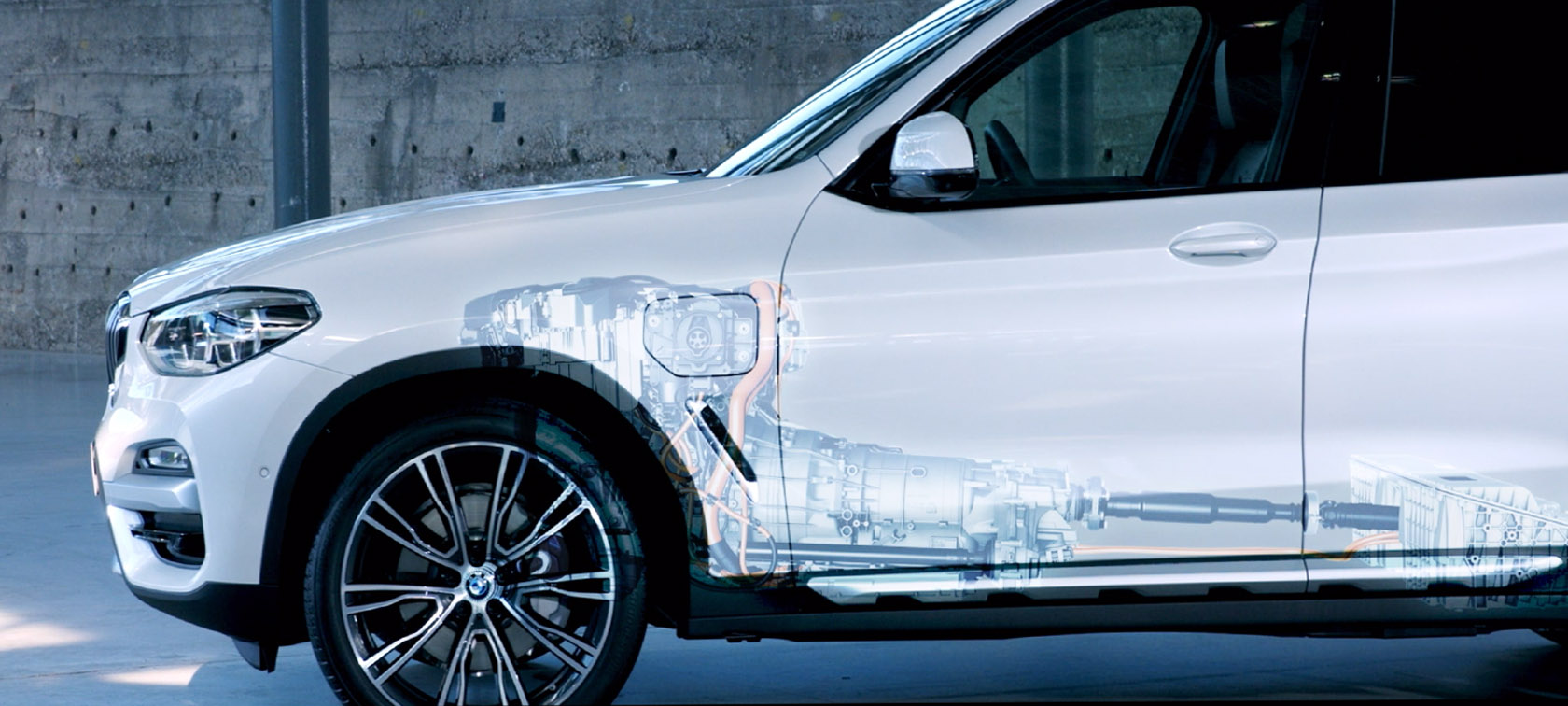 BMW X3 PLUG-IN HYBRID. BMW X3 PLUG-IN HYBRID.